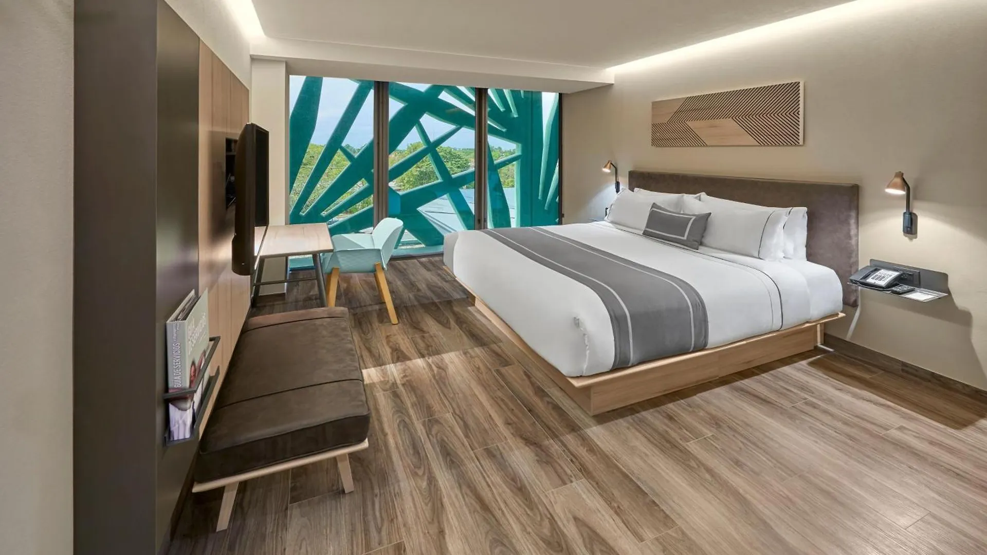 City Express Plus By Marriott Mérida 4*,